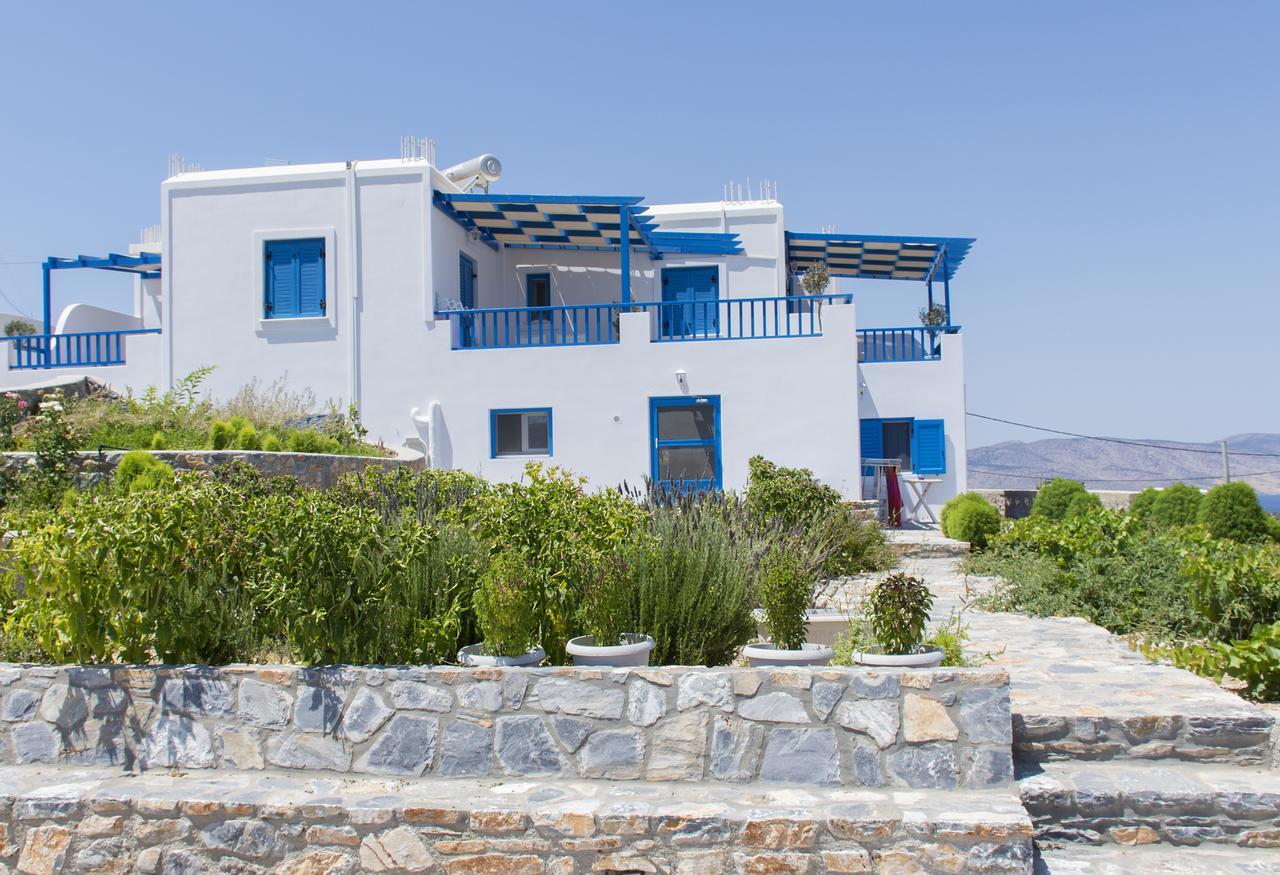 Meltemi Retreat Hotel Irakleia  Exterior photo
